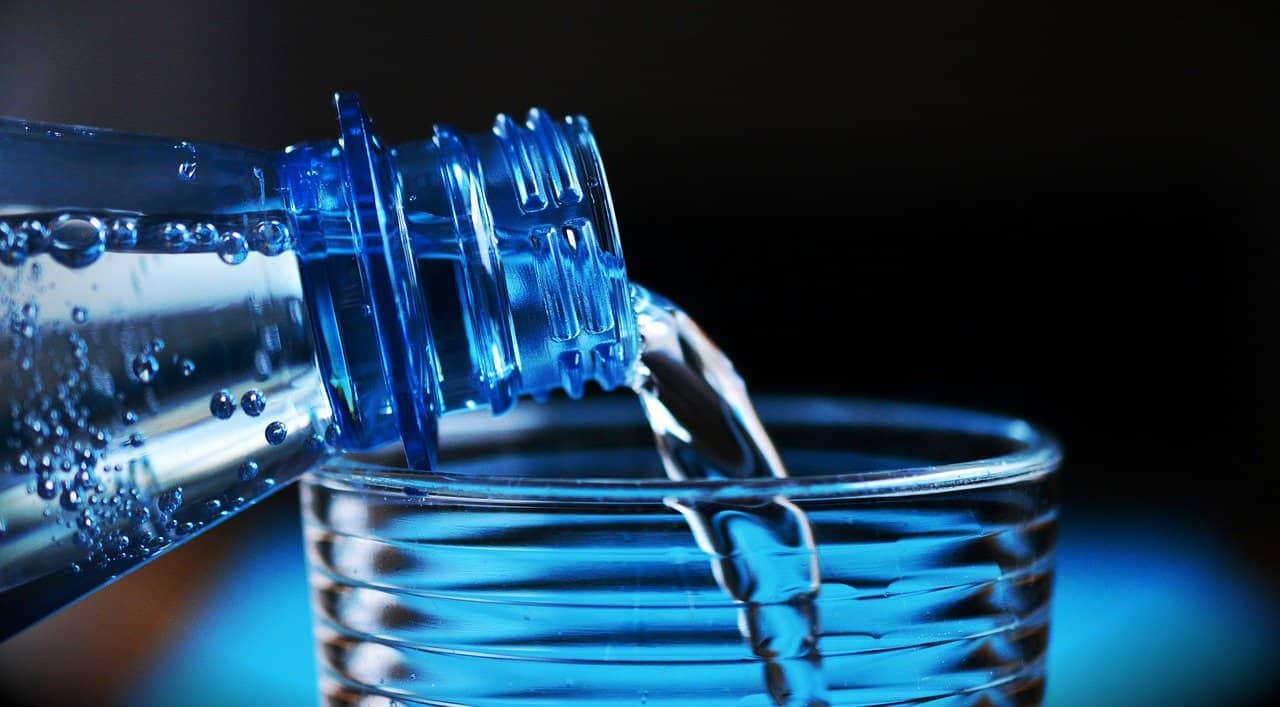The Benefits of Bottled Water Delivery